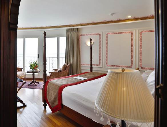 RV Ganges Voyager Heritage Suite ©CroisiEurope 2.JPG